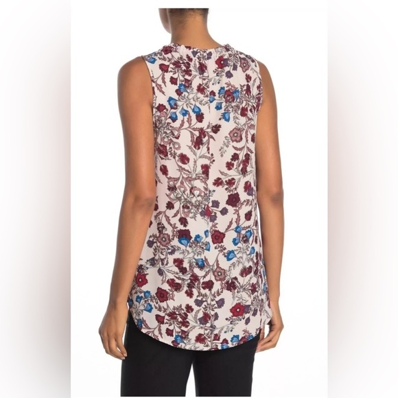 Vince Camuto Floral Sleeveless Blouse - Picture 2 of 3
